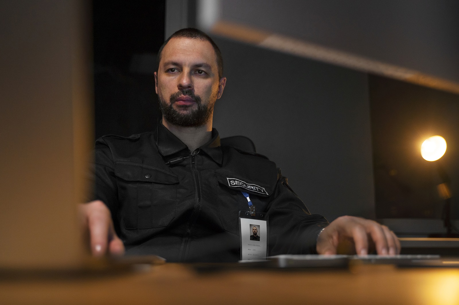 Gérer seul une agence de sécurité privée - MC TRACKER